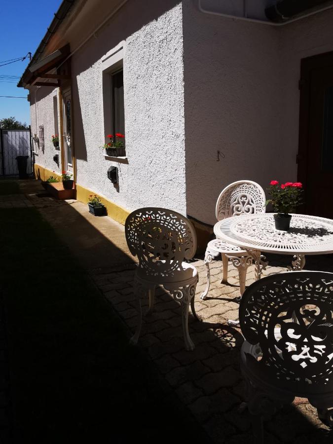 Lehel Apartman Keszthely Exterior photo